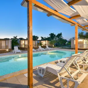  Dom wakacyjny Mobile Homes, Privlaka Zadar Dalmacija - Private Pool